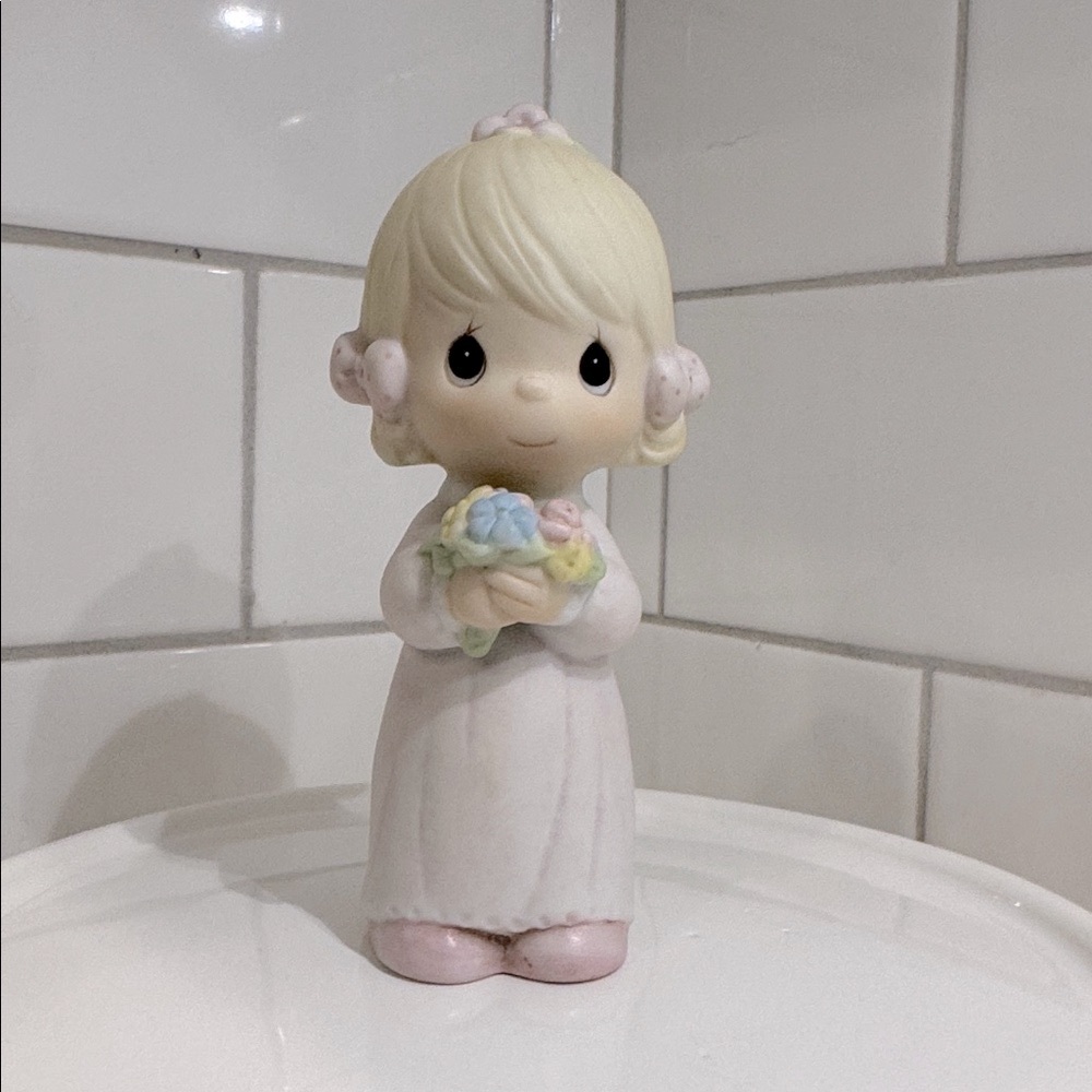 Precious Moments Figurine | Vintage 1983 | “Bridesmaid” | Girl with Flowers